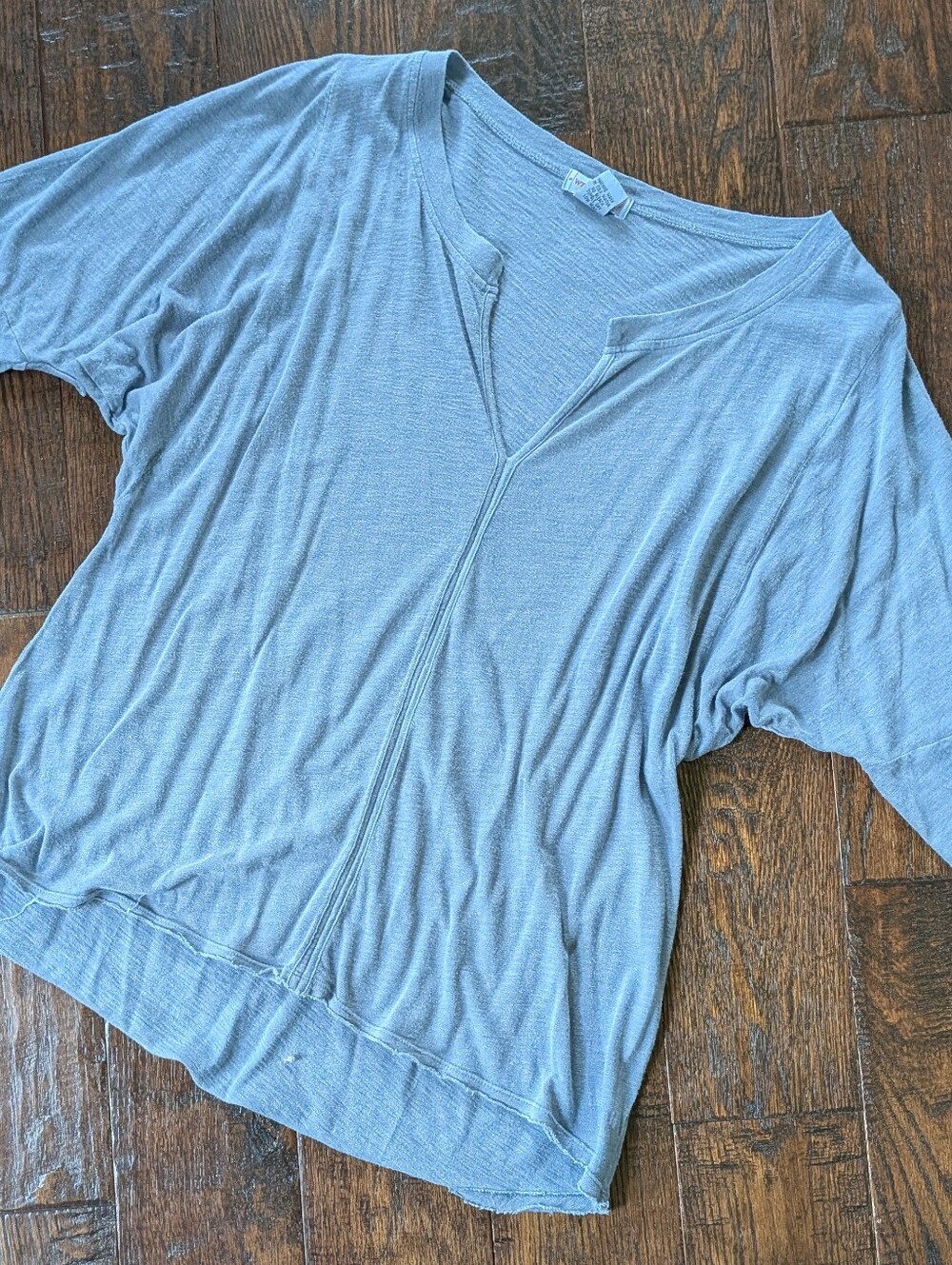 WEARABLES XCVI I Sylvan Pigment Blue Split Neck 3/4 Dolman Sleeve Shirt, S